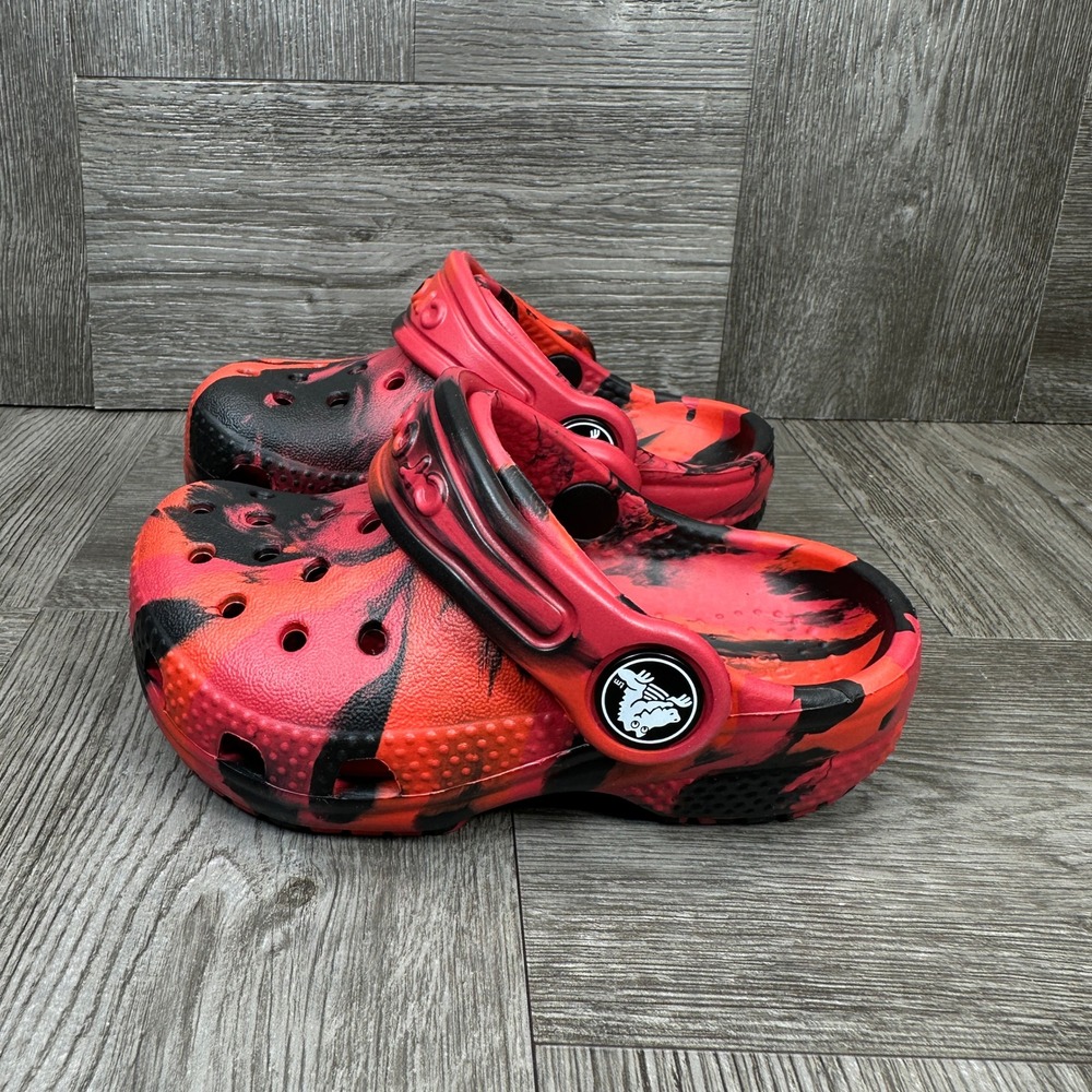 Crocs‎ Classic Marbled Clog Kids Size C5 Red Black Swirl Slip On NEW - Picture 2 of 8